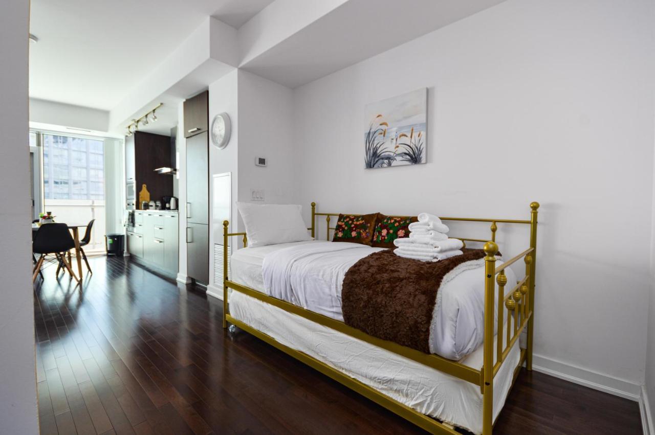 Downtown Toronto Condo Near Cn Tower, Mtcc, Rogers Center , Union Station エクステリア 写真