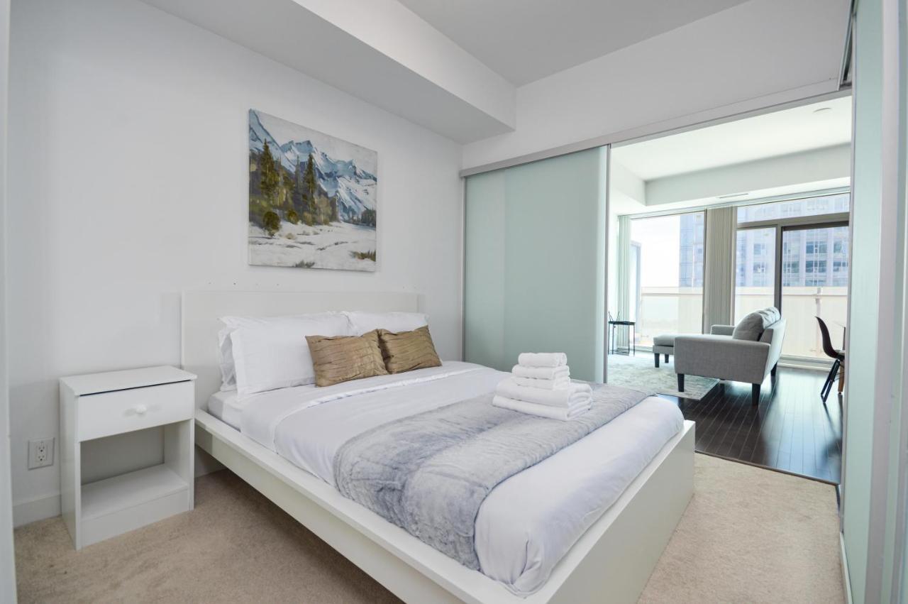 Downtown Toronto Condo Near Cn Tower, Mtcc, Rogers Center , Union Station エクステリア 写真