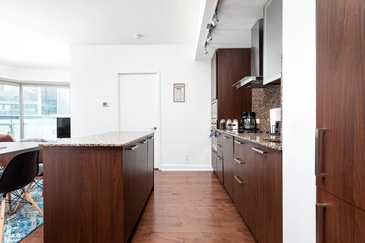 Downtown Toronto Condo Near Cn Tower, Mtcc, Rogers Center , Union Station エクステリア 写真