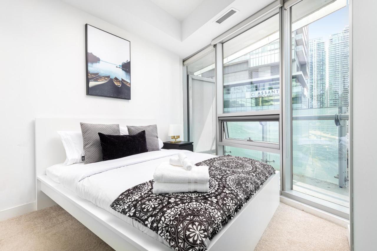 Downtown Toronto Condo Near Cn Tower, Mtcc, Rogers Center , Union Station エクステリア 写真